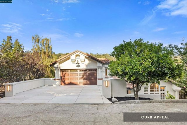 6900 Charing Cross Rd, Berkeley, CA 94705