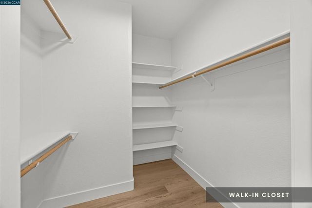 6900 Charing Cross Rd, Berkeley, CA 94705