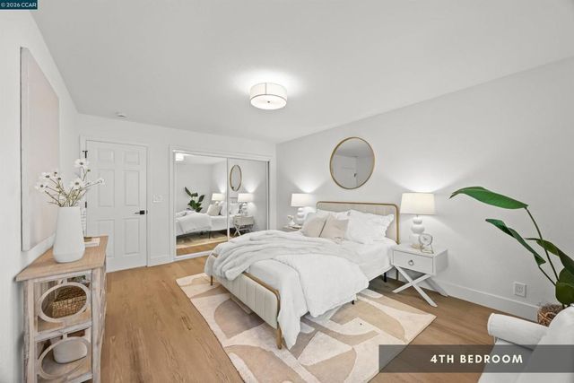 6900 Charing Cross Rd, Berkeley, CA 94705