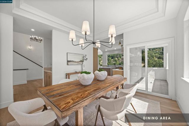 6900 Charing Cross Rd, Berkeley, CA 94705
