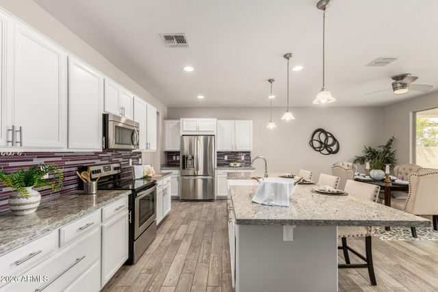 10320 E TUPELO Avenue, Mesa, AZ 85212