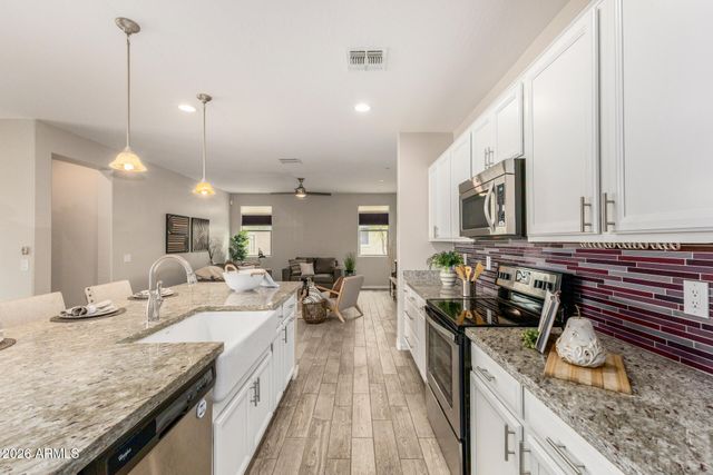 10320 E TUPELO Avenue, Mesa, AZ 85212