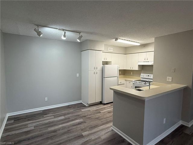 13521 Eagle Ridge DR 125, Fort Myers, FL 33912