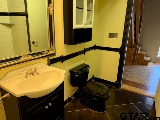 2230 W Grande Blvd, Tyler, TX 75703