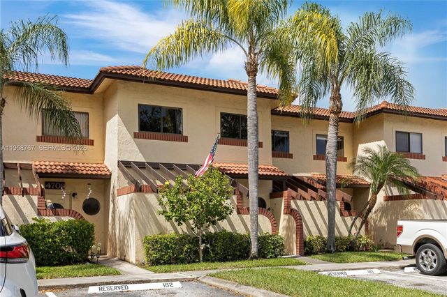 4713 N Pine Island Rd, Sunrise, FL 33351