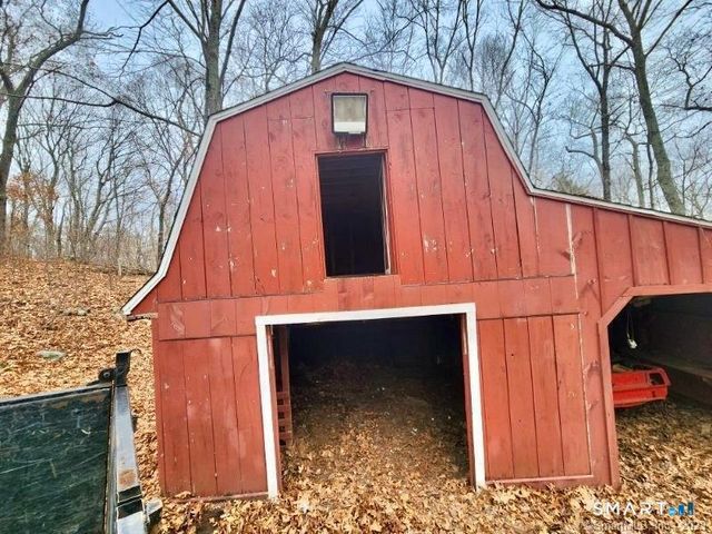 49 Cards Mill Road, Columbia, CT 06237
