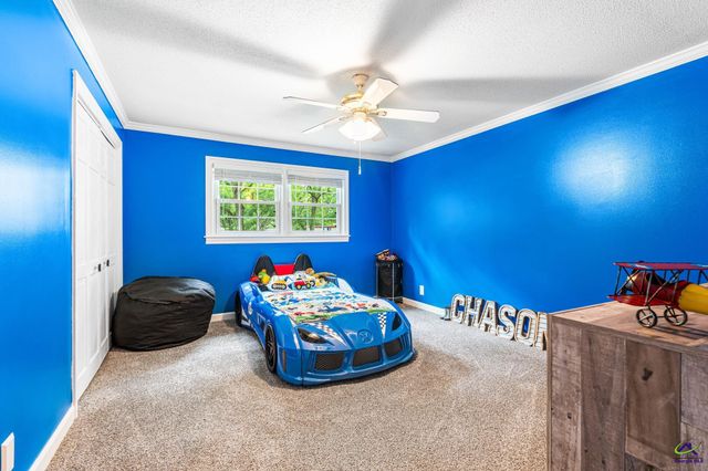 300 Highway 42, Byron, GA 31008