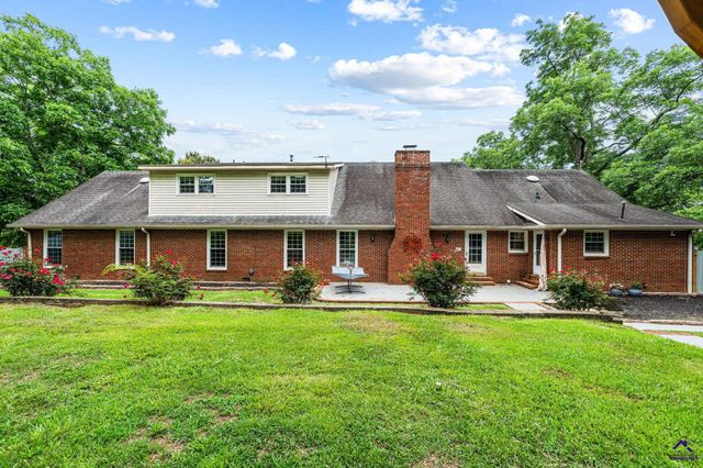 300 Highway 42, Byron, GA 31008