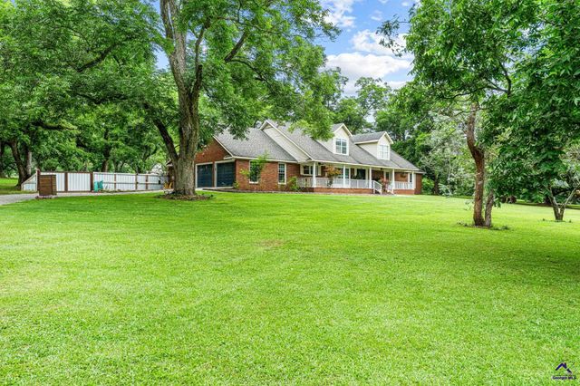 300 Highway 42, Byron, GA 31008