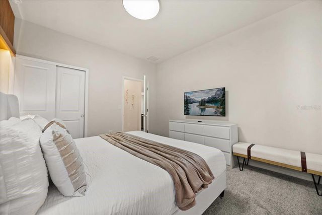 15952 CAPE CORAL LOOP, Clermont, FL 34714