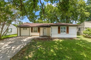 2111 El Capitan Drive, Dallas, TX 75228