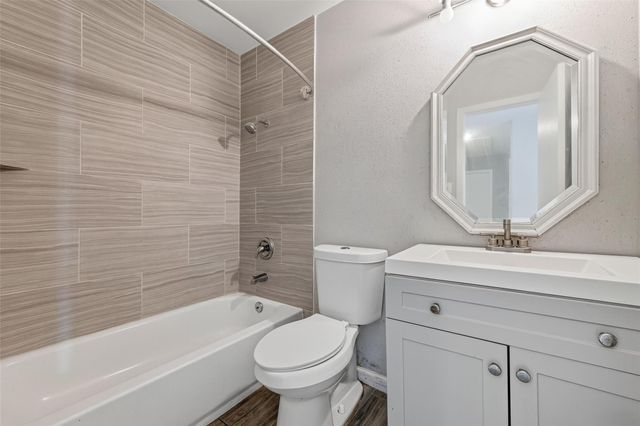 11626 Bexley Drive, Houston, TX 77099