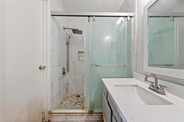 11626 Bexley Drive, Houston, TX 77099