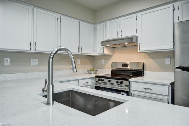 2120 Marymount ARCH, Virginia Beach, VA 23464