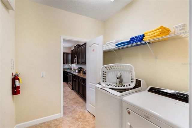 2995 BUCCANEER PALM ROAD, Kissimmee, FL 34747