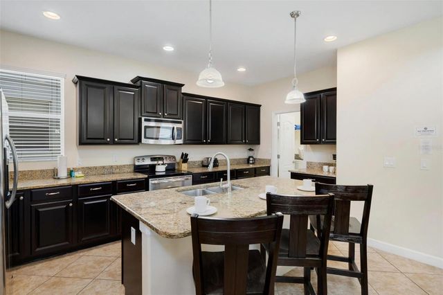 2995 BUCCANEER PALM ROAD, Kissimmee, FL 34747