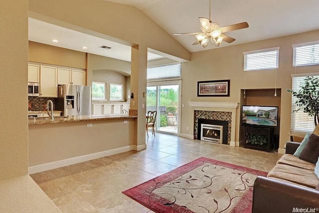 109 Lions Way, Folsom, CA 95630