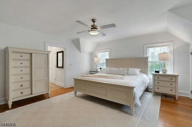 35 Hamilton Rd, Morristown Town, NJ 07960