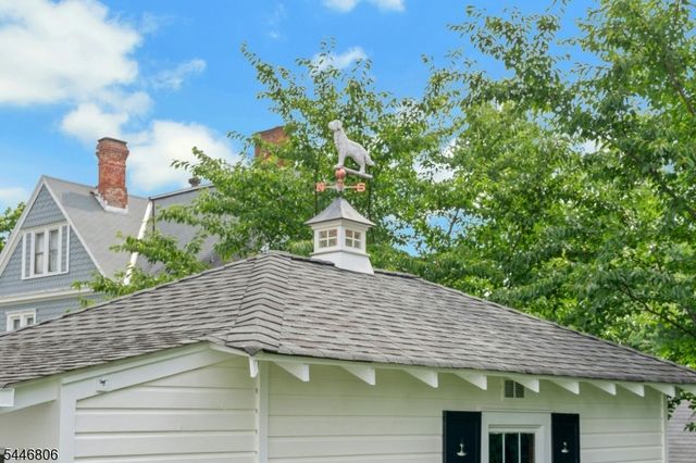 35 Hamilton Rd, Morristown Town, NJ 07960