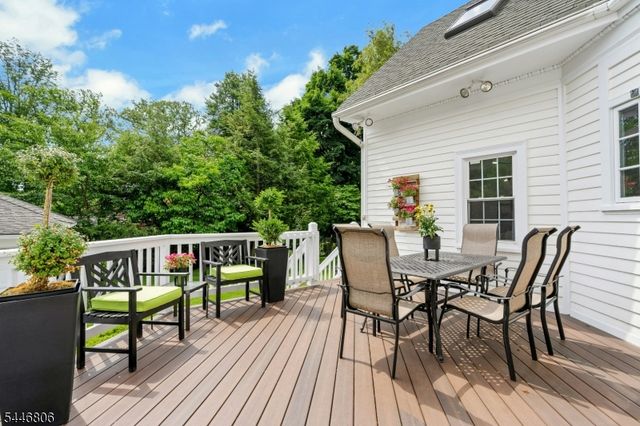 35 Hamilton Rd, Morristown Town, NJ 07960