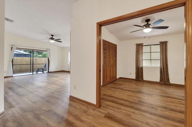 6016 Pompano Street, Jupiter, FL 33458