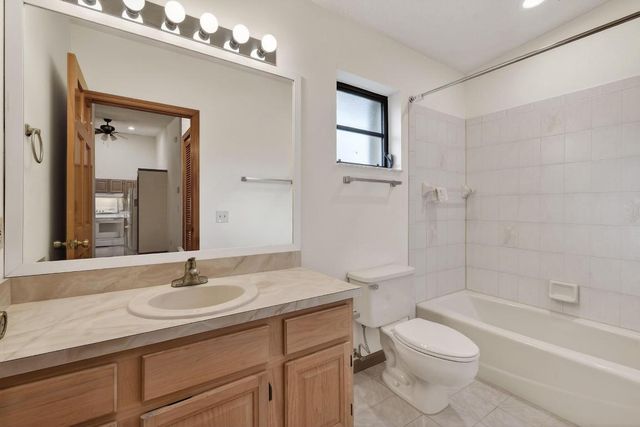 6016 Pompano Street, Jupiter, FL 33458