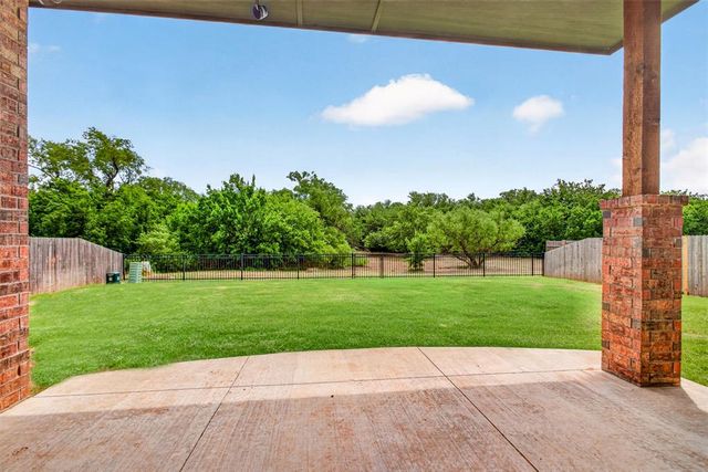 14024 Kamber Drive, Yukon, OK 73099