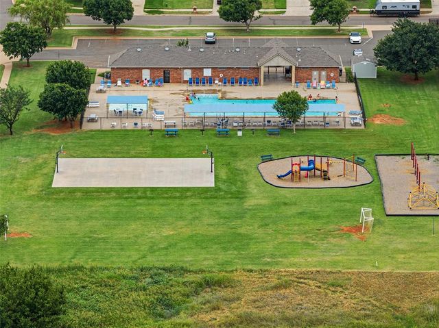 14024 Kamber Drive, Yukon, OK 73099