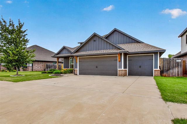 14024 Kamber Drive, Yukon, OK 73099