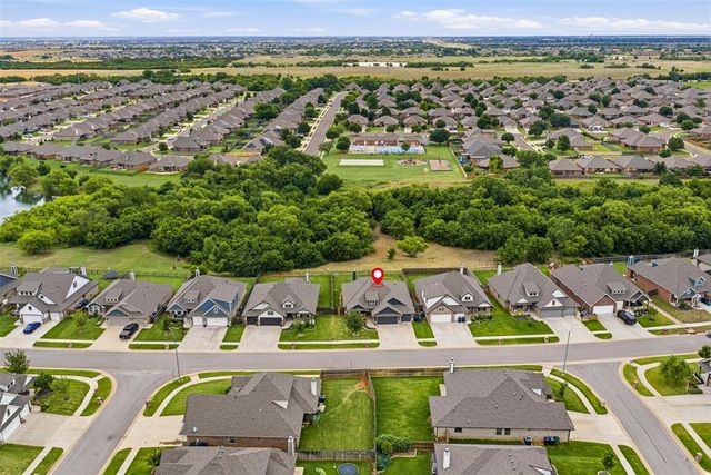 14024 Kamber Drive, Yukon, OK 73099