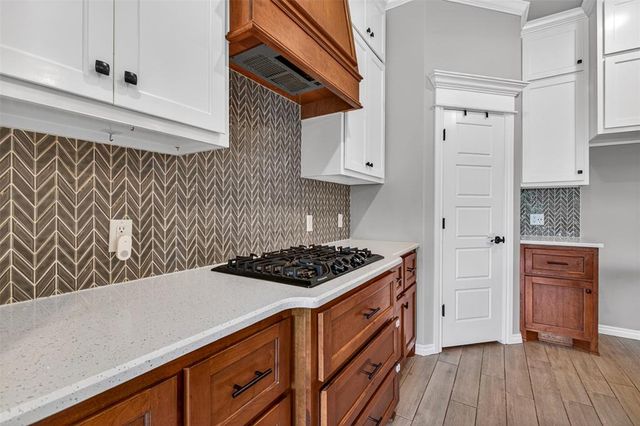 14024 Kamber Drive, Yukon, OK 73099
