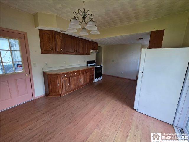 80 Highland Avenue, Jamestown, NY 14701