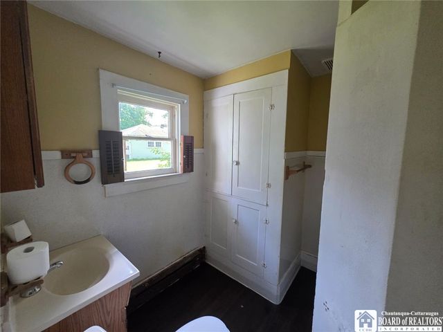 80 Highland Avenue, Jamestown, NY 14701