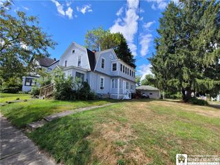 80 Highland Avenue, Jamestown, NY 14701
