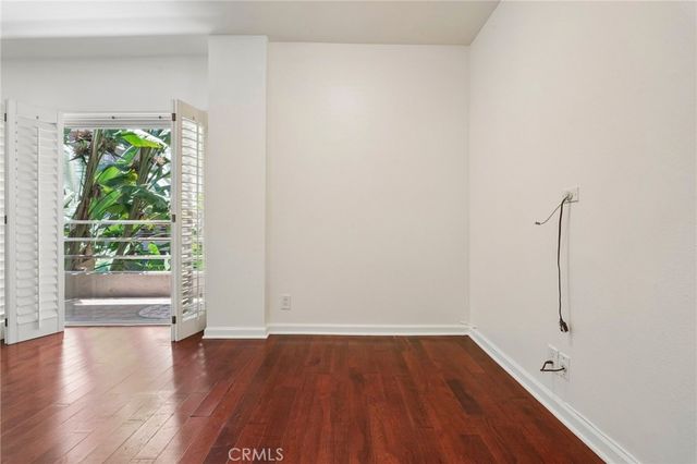 1131 Alta Loma, West Hollywood, CA 90069