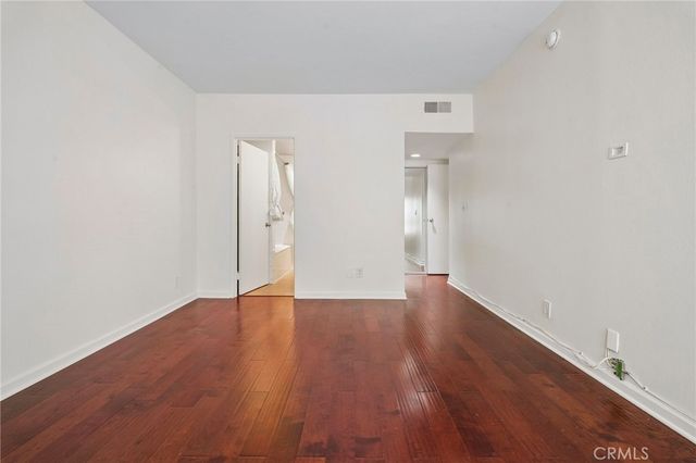 1131 Alta Loma, West Hollywood, CA 90069