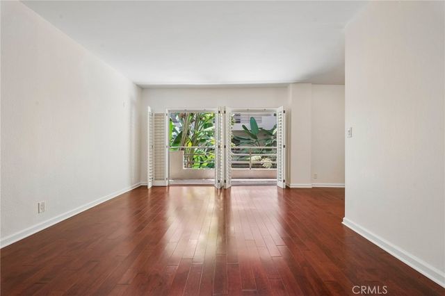 1131 Alta Loma, West Hollywood, CA 90069