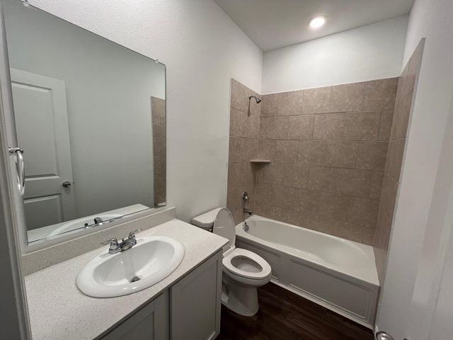 5628 Elwood Drive, Forney, TX 75126