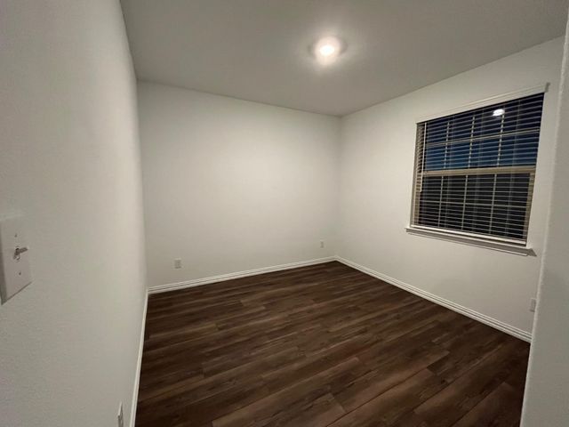 5628 Elwood Drive, Forney, TX 75126