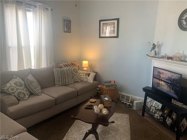 3219 W 112th Street, Cleveland, OH 44111