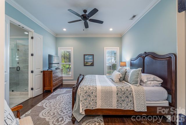 677 Rutledge Avenue, Rock Hill, SC 29732