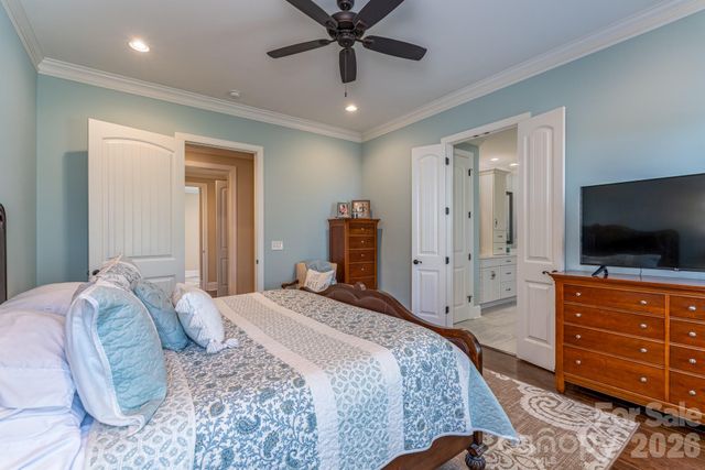 677 Rutledge Avenue, Rock Hill, SC 29732
