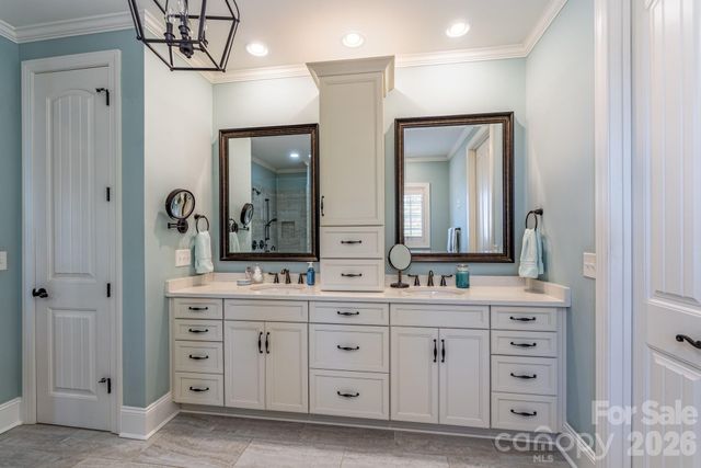 677 Rutledge Avenue, Rock Hill, SC 29732