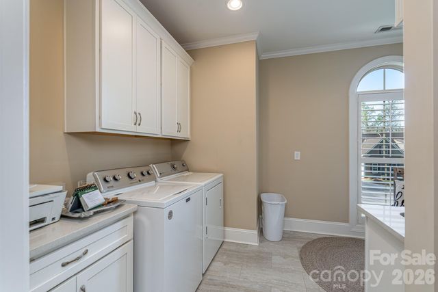 677 Rutledge Avenue, Rock Hill, SC 29732