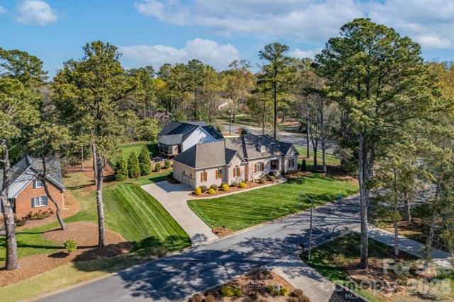 677 Rutledge Avenue, Rock Hill, SC 29732