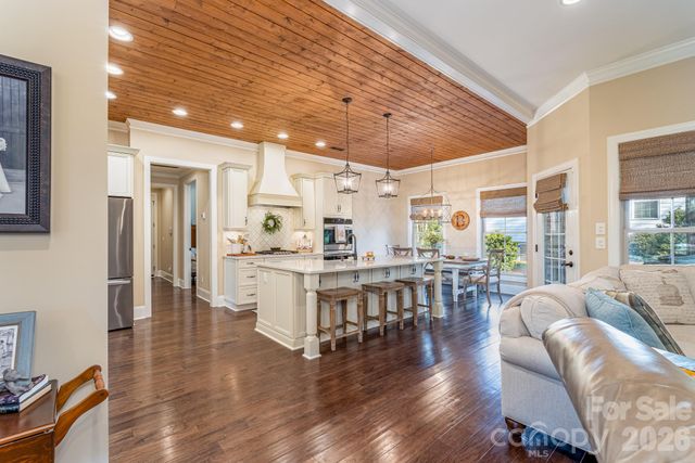 677 Rutledge Avenue, Rock Hill, SC 29732