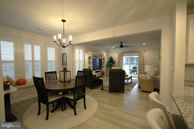 389 HERITAGE SHORES CIR, Bridgeville, DE 19933