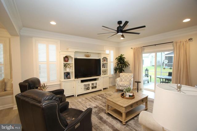 389 HERITAGE SHORES CIR, Bridgeville, DE 19933