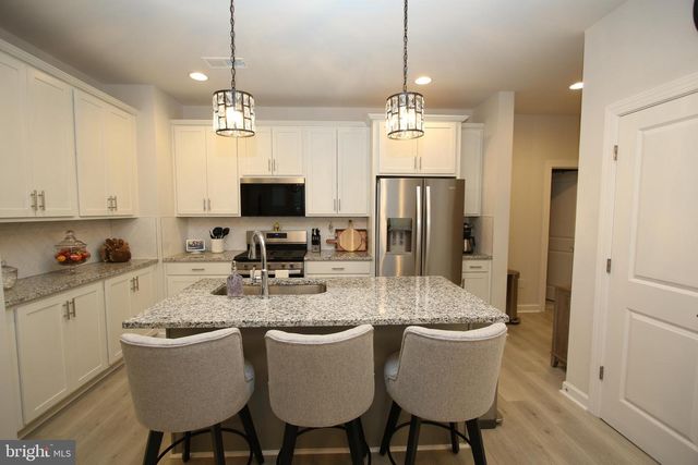 389 HERITAGE SHORES CIR, Bridgeville, DE 19933