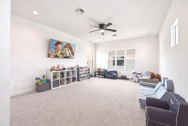 9264 CRESTVIEW Circle, Palm Beach Gardens, FL 33412